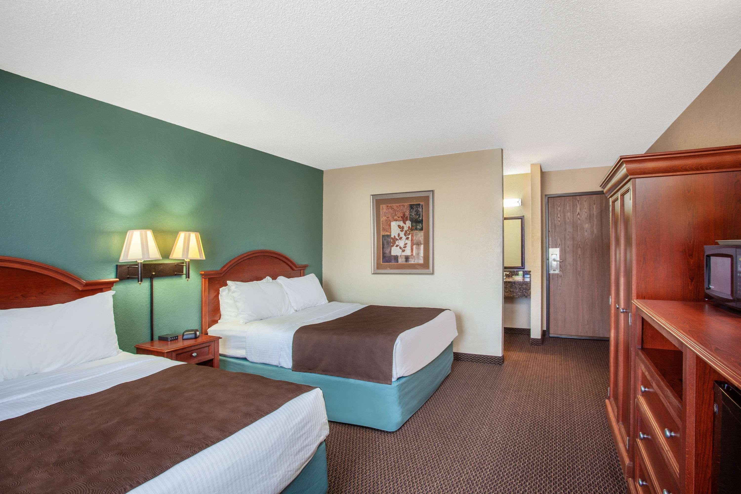 Americinn By Wyndham St. Peter Buitenkant foto