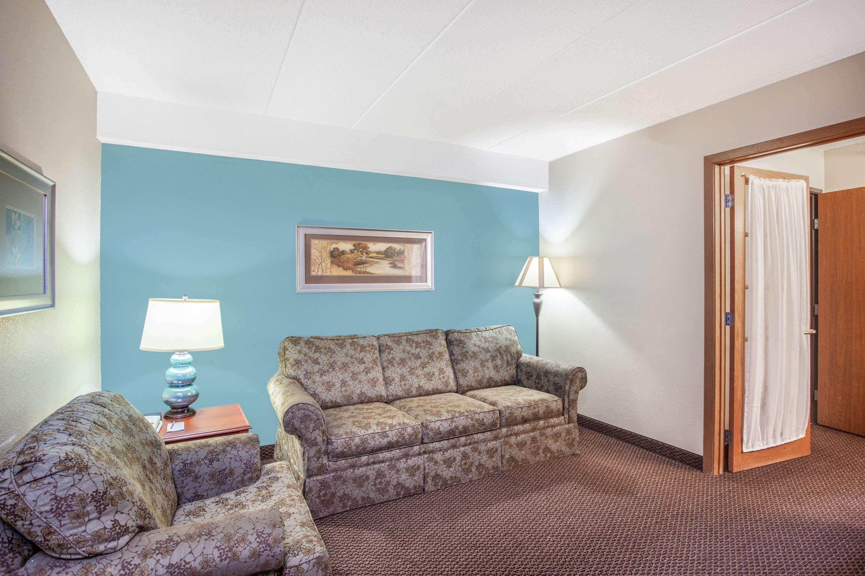 Americinn By Wyndham St. Peter Buitenkant foto